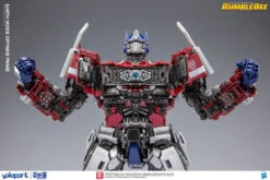 TransformersBumblebee Earth Mode Optimus Prime Model Kit -Bandai 017 f28a311f dcb9 43f8 926c 11b02b4c3da8