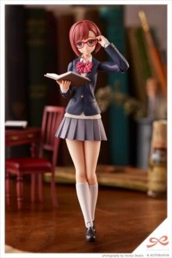 Kotobukiya Sousai Shoujo Teien Ryobu High School Winter Clothes Koyomi Takanashi (Dreaming Style) 1/10 Scale Model Kit -Bandai 05d3d8ae 8a09 48ec bca9 61670f57cfde 1
