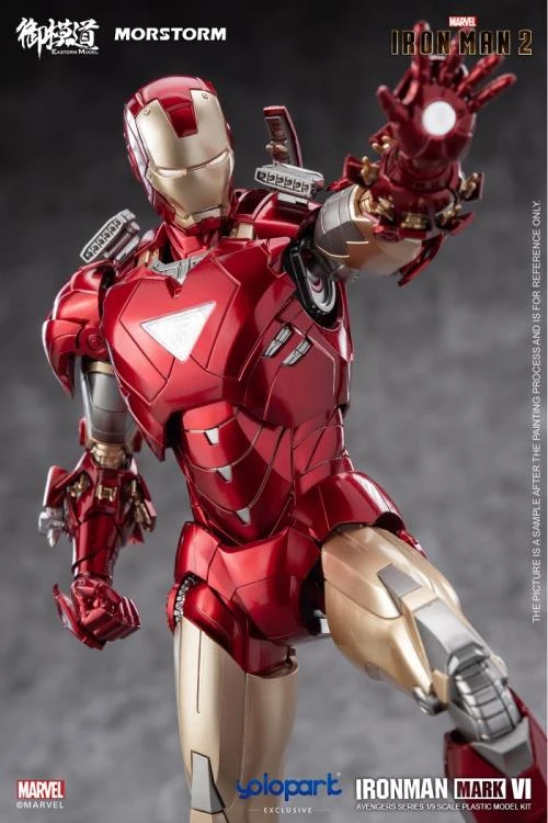 Iron Man 2 Iron Man Mark 4/6 Deluxe 1/9 Scale Model Kit 8 Iron Man 2 Iron Man Mark 4/6 Deluxe 1/9 Scale Model Kit - Image 8
