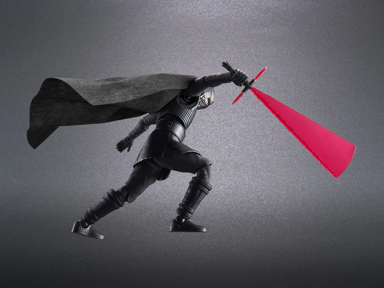 Bandai 1/12 KYLO REN (THE RISE OF SKYWALKER VER.) 4 Bandai 1/12 KYLO REN (THE RISE OF SKYWALKER VER.) - Image 4