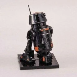 Bandai Star Wars R5-J2 1/12 Scale Model Kit -Bandai 1 12 r5 j2 00 1