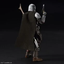 Bandai The Mandalorian (Beskar Armor) 1/12 Scale Model Kit -Bandai 2bc29f1c 98cc 4b2c b572 92fa5550907d