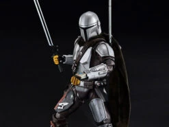 Bandai The Mandalorian (Beskar Armor) 1/12 Scale Model Kit