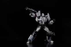 Bandai Megatron IDW (Autobot Ver.) -Bandai 53303459 1217926345038299 7593924915779076096 o