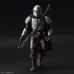 Bandai The Mandalorian (Beskar Armor) 1/12 Scale Model Kit -Bandai 65381b68 e99f 4893 94a4 4847a3ba9187