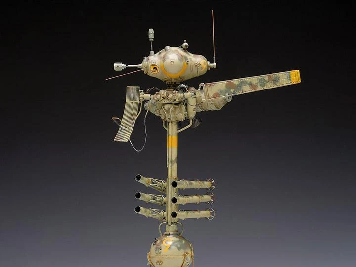Maschinen Krieger Krachenvogel 1/20 Scale Model Kit 1 Maschinen Krieger Krachenvogel 1/20 Scale Model Kit