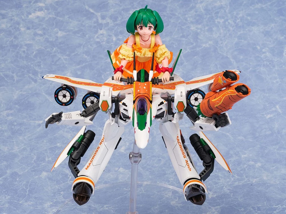 Macross Frontier V.F.G. VF-25F Messiah Ranka Lee (Macross 40th Anniversary) Model Kit 8 Macross Frontier V.F.G. VF-25F Messiah Ranka Lee (Macross 40th Anniversary) Model Kit - Image 8
