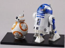 Bandai Star Wars The Force Awakens BB-8 & R2-D2 1/12 Scale Model Kit