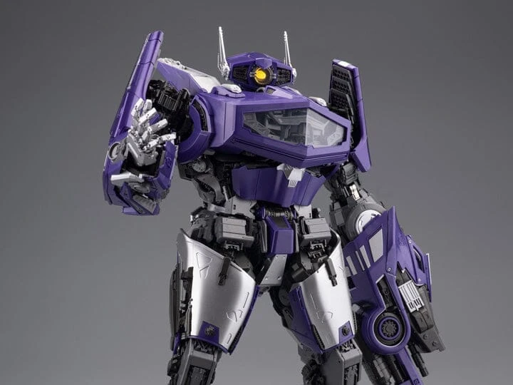 Transformers Bumblebee Shockwave Model Kit 1 Transformers Bumblebee Shockwave Model Kit
