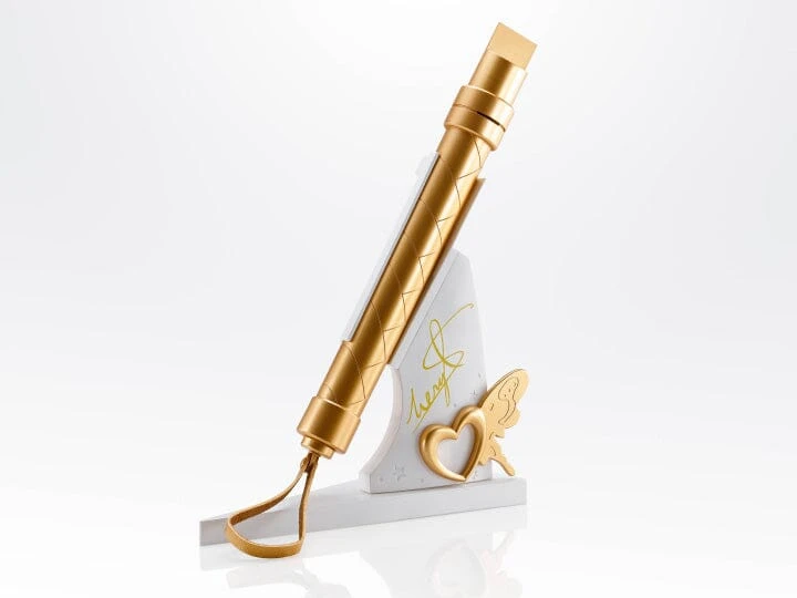 Bandai Macross Frontier Proplica Sheryl Nome's Microphone Replica 1 Bandai Macross Frontier Proplica Sheryl Nome's Microphone Replica